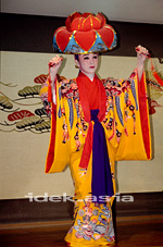 Tradition dance in Okinawa