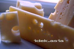 穴の開いたチーズ