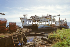 Kuril島 千島列島 北方領土 日本の古い漁船